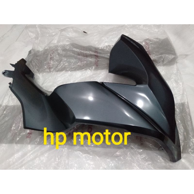 SAYAP SAMPING KANAN PCX160 GREY ABU ABU 64501-K1Z-J10ZJ COVER SAMPING KANAN PCX160 GREY ABU ABU ORIG