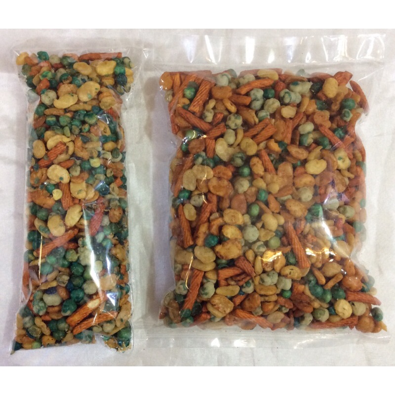 

kacang campur/Mix Nut 250 gram