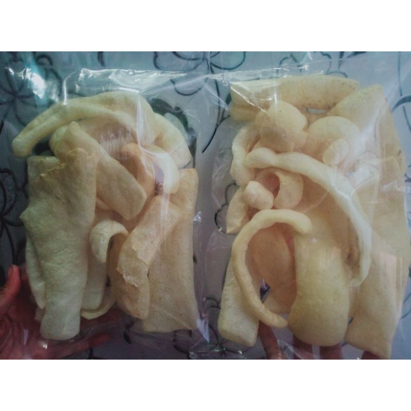 

Krupuk Rambak Sapi Stik Lebar