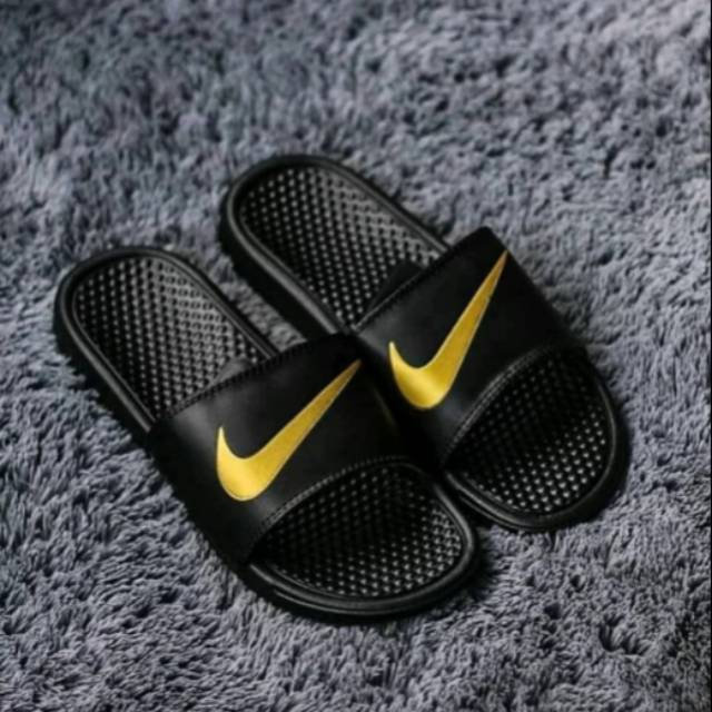 sandal nike benassi original