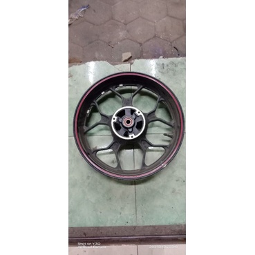 velg belakang r25 original copotan