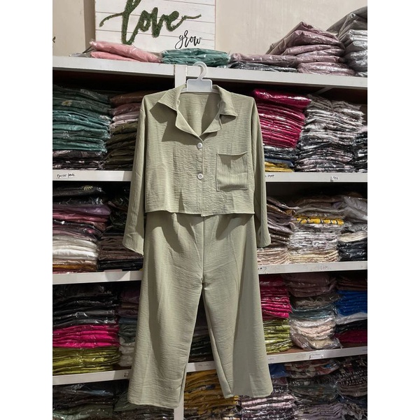 ONE SET CROP TOP BLEZER || KEMEJA CROP CRINGKLE || SET WANITA-MATCHA