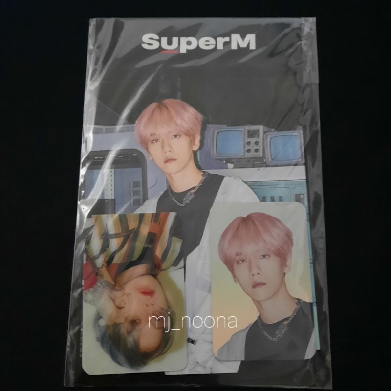 BAEKHYUN SUPERM HOLOGRAM LENTICULAR STANDEE JOPPING