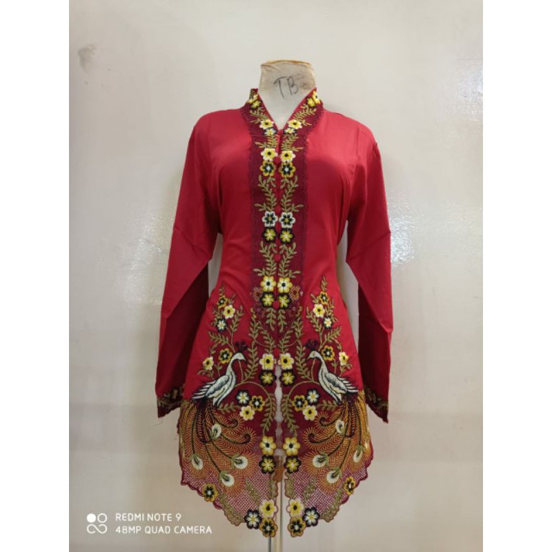 Kebaya Encim Lengan panjang Kebaya Encim modern Kebaya encim Jumbo Kebaya Encim Bordir Kebaya Encim Kebaya Betawi Modern Kebaya Encim putih Kebaya Kartini Kebaya Encim-Marun