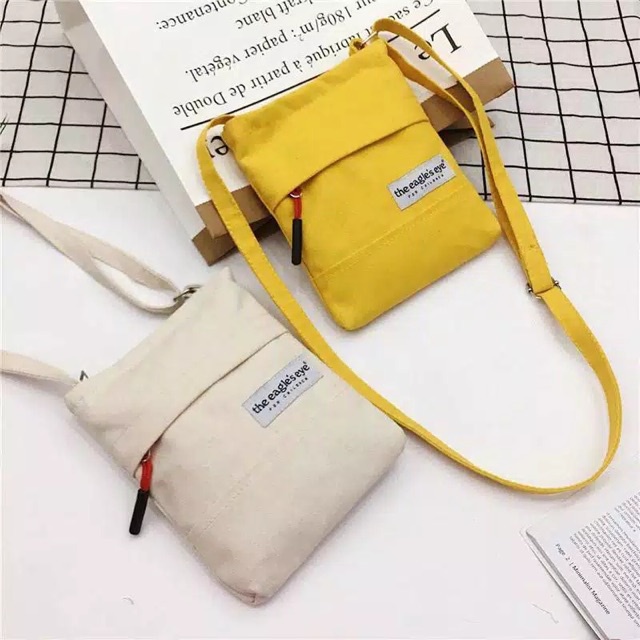 Tas Selempang Wanita High Quality Olahraga Branded Rantai Style Besar U7E0 Cute Kanvas Lokal New Ele