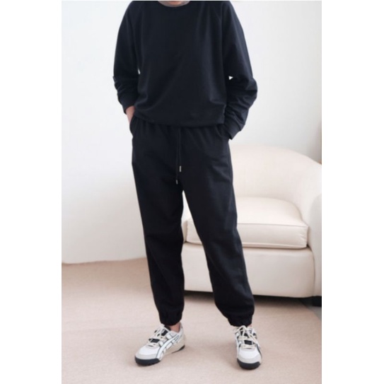 Training Set Black Hijab Nueta