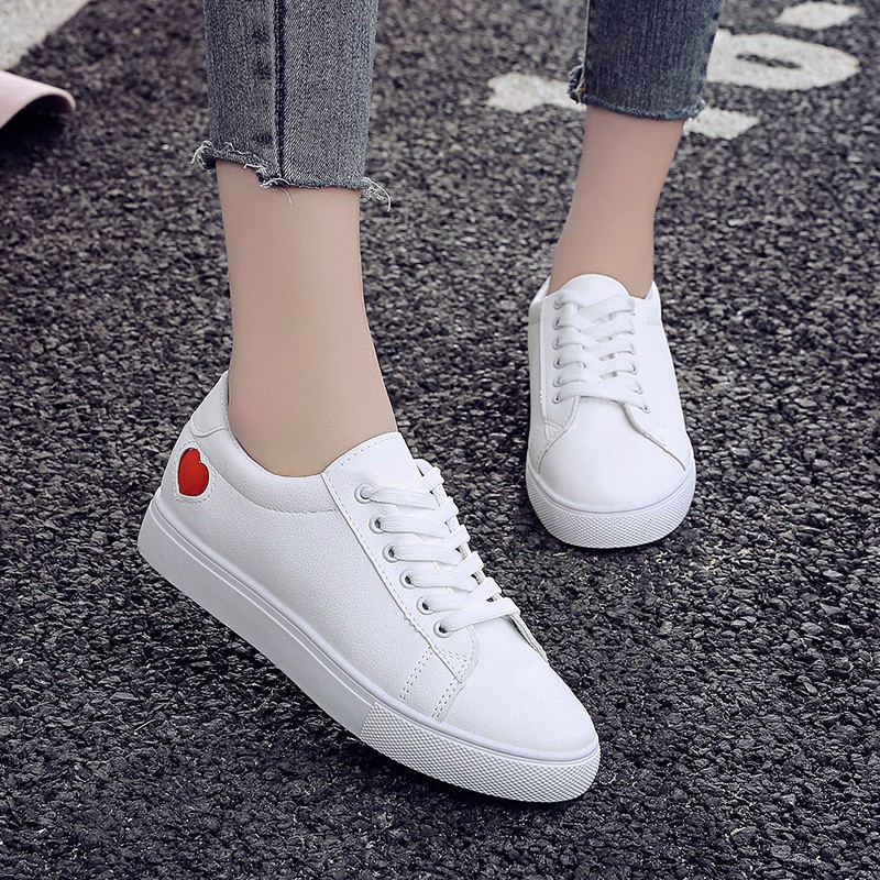 RYS - Cute Heart Sepatu Canvas Wanita Fashion Casual - Ori Import