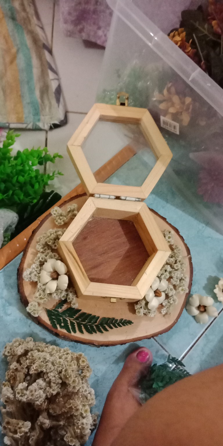 Tempat Perhiasan Mahar Wooden Ringbear Twin Alas Log , Ada 4 Seri Silakan Pilih