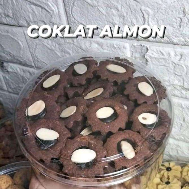 

kue kering coklat mente