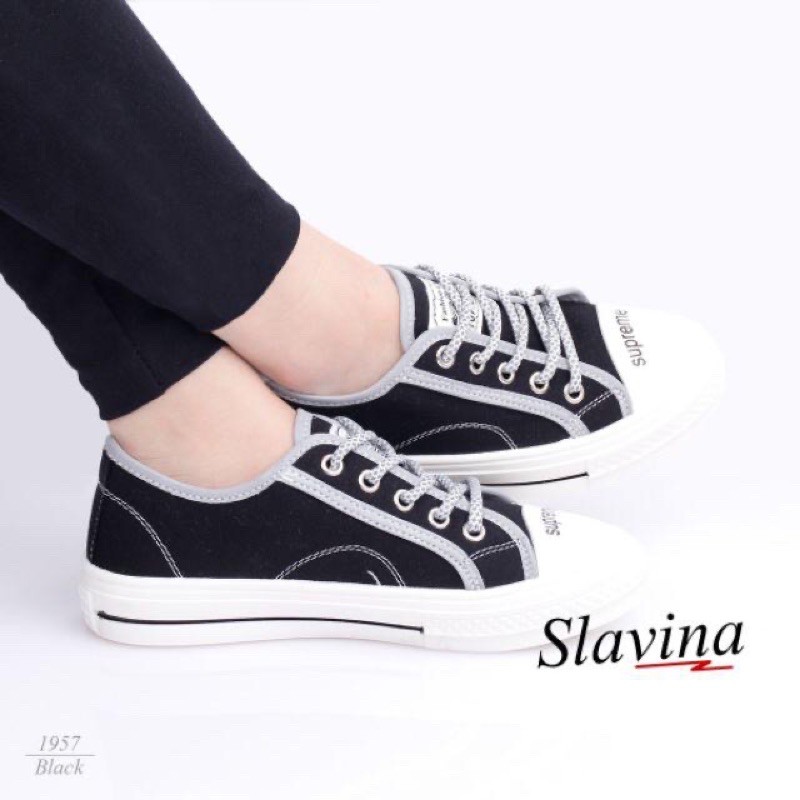 [JUALSEMUA18]Sepatu Slavina  1957