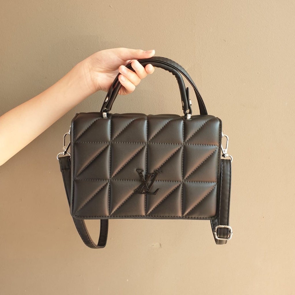 BJ65523 - BLACK/KHAKI/RED/WHITE/YELLOW - TAS SLEMPANG HANDBAG JINJING SALE SQUARE BAG KOTAK ELEGAN IMPOR TAS WANITA FASHION IMPORT MODIS ELEGAN TERMURAH TERLARIS TERBARU BAGSTORE JAKARTA TAS BATAM ZCJ5523