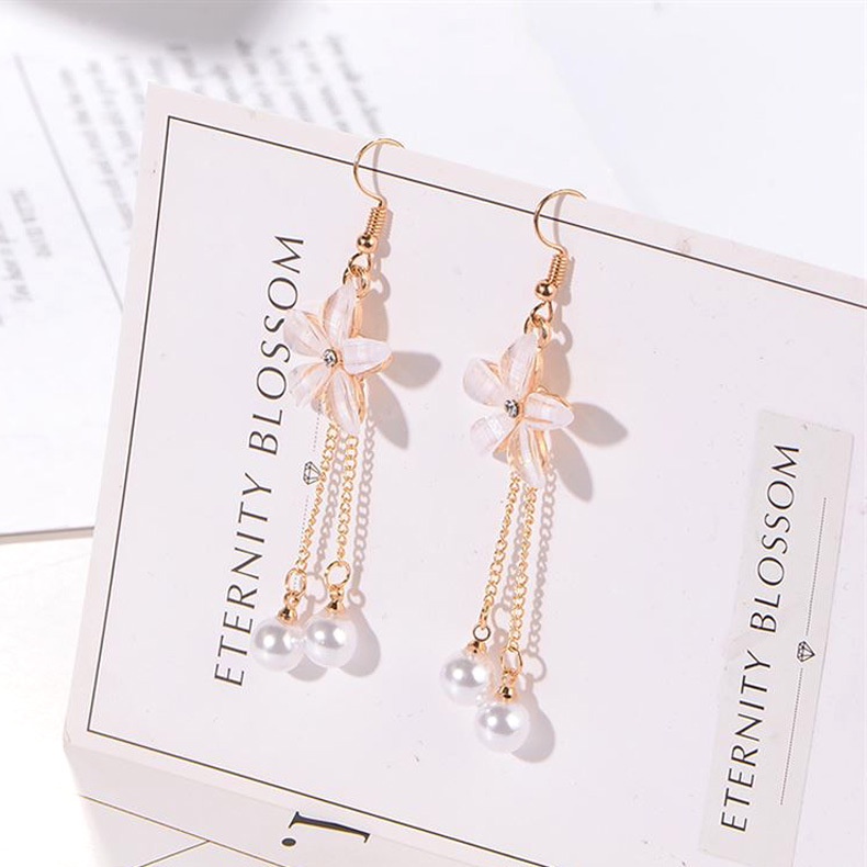 Anting Rumbai Bentuk Kelopak Bunga Aksen Kristal | Anting Rantai Mutiara Bentuk Bunga | Aksesoris Rambut Untuk Wanita | Anting Bahan Stainless Steel | Kotak Hadiah Untuk Hadiah