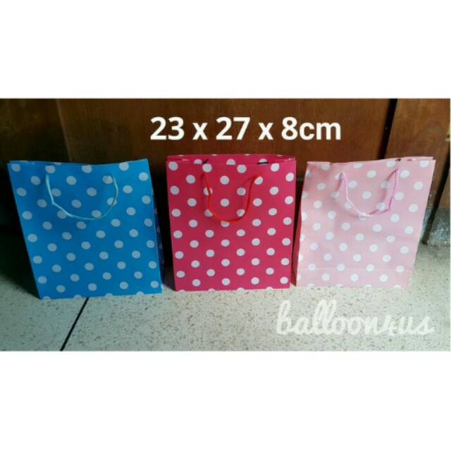 

Kantong Souvenir Polkadot