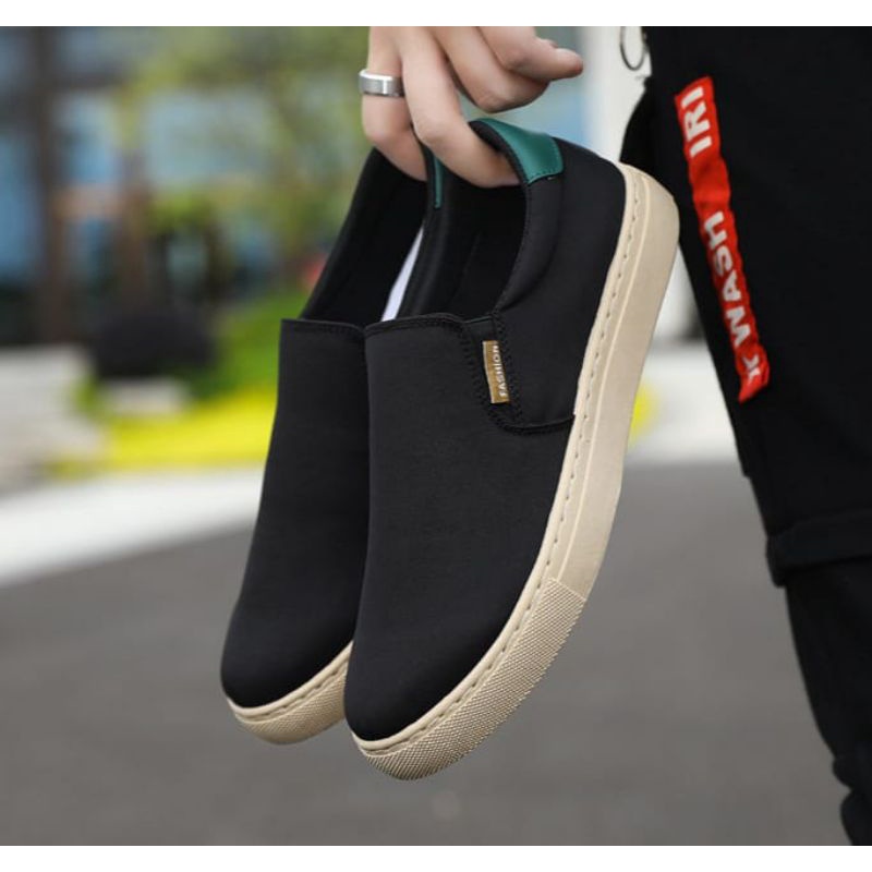 [NEW] KANOSUE MEN SLIP ON CASUAL ANTISLIP KS2092 KS #Realstock