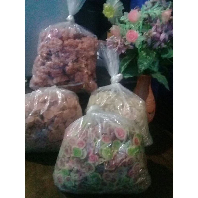 

Makanan ringan keripik/kerupuk rengginang mentah 500gr