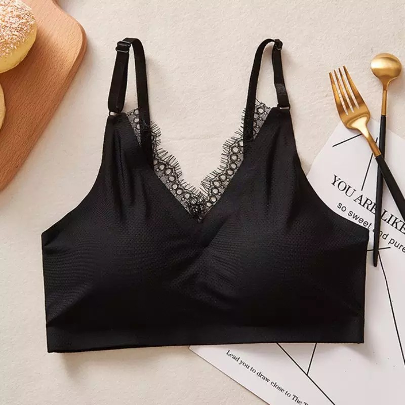 SEAMLESS LACE PAKAIAN DALAM WANITA BRUKAT