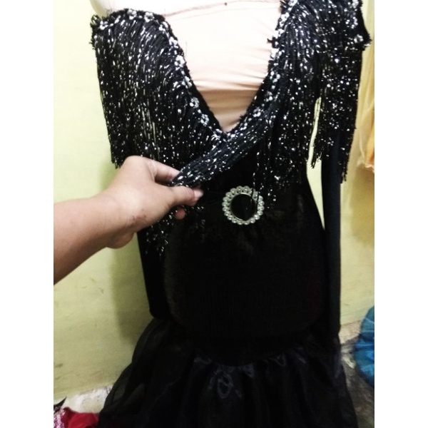 gaun singer duyung rumbai