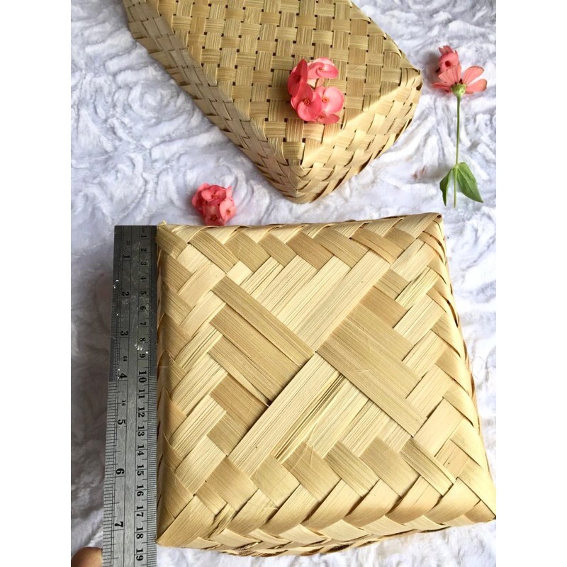 Besek Bambu Pipiti 17x17 cm per pasang anyaman bambu souvenir syukuran hampers