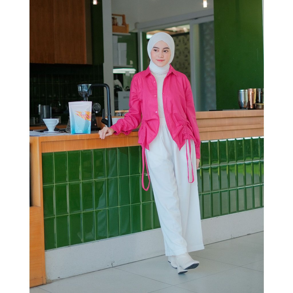 BEFAST - ZRD OOTD Kemeja Serut AIRA / Kemeja Oversize Serut Depan XXL / Kemeja Perempuan Model Terbaru / Pakaian Wanita Remaja kekinian / Kemeja Crop Serut Trendy / Fashion Selebgram Terlaris / Kemeja Casual Wanita / Outfit Wanita Modis