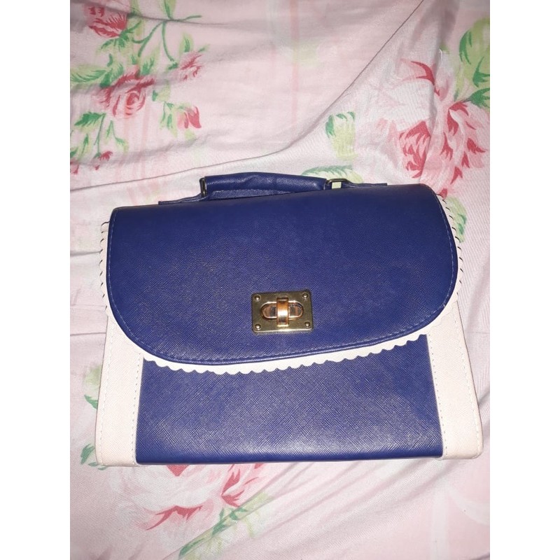 preloved tas warna biru