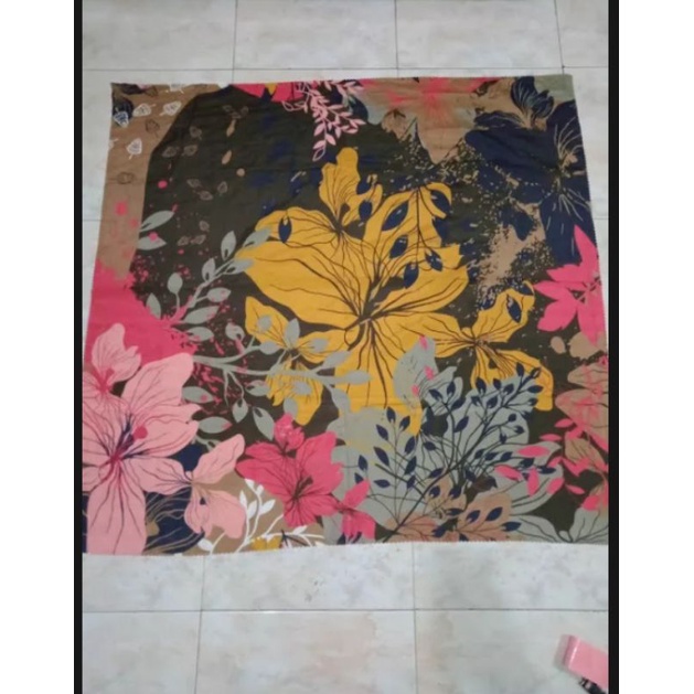 HIJAB SEGI EMPAT MY LADY MOTIF JAMINA  SUPER PERMIUM