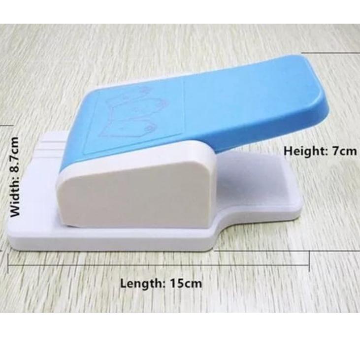 

(hbrv -311) Tag Puncher Bookmark Embossing Gift Hang Tag Paper Punch 3 size in 1 hycn806