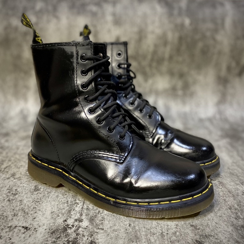 dr.martens 1460 8 hole black smooth ( dr martens docmart 1461 1460 1010 3989 wingtip brogue adrian t