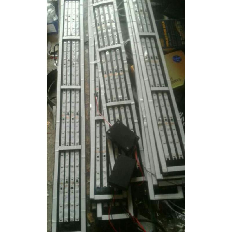 lampu led strobo kaca truk bus rgb gelombang