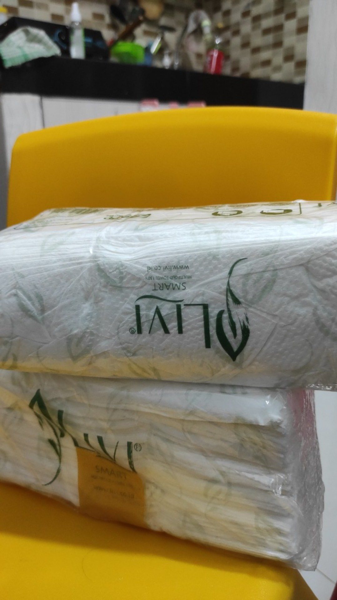 Tisiu Livi Hand Towel / Tisiu Paper / Tisiu Wastafel