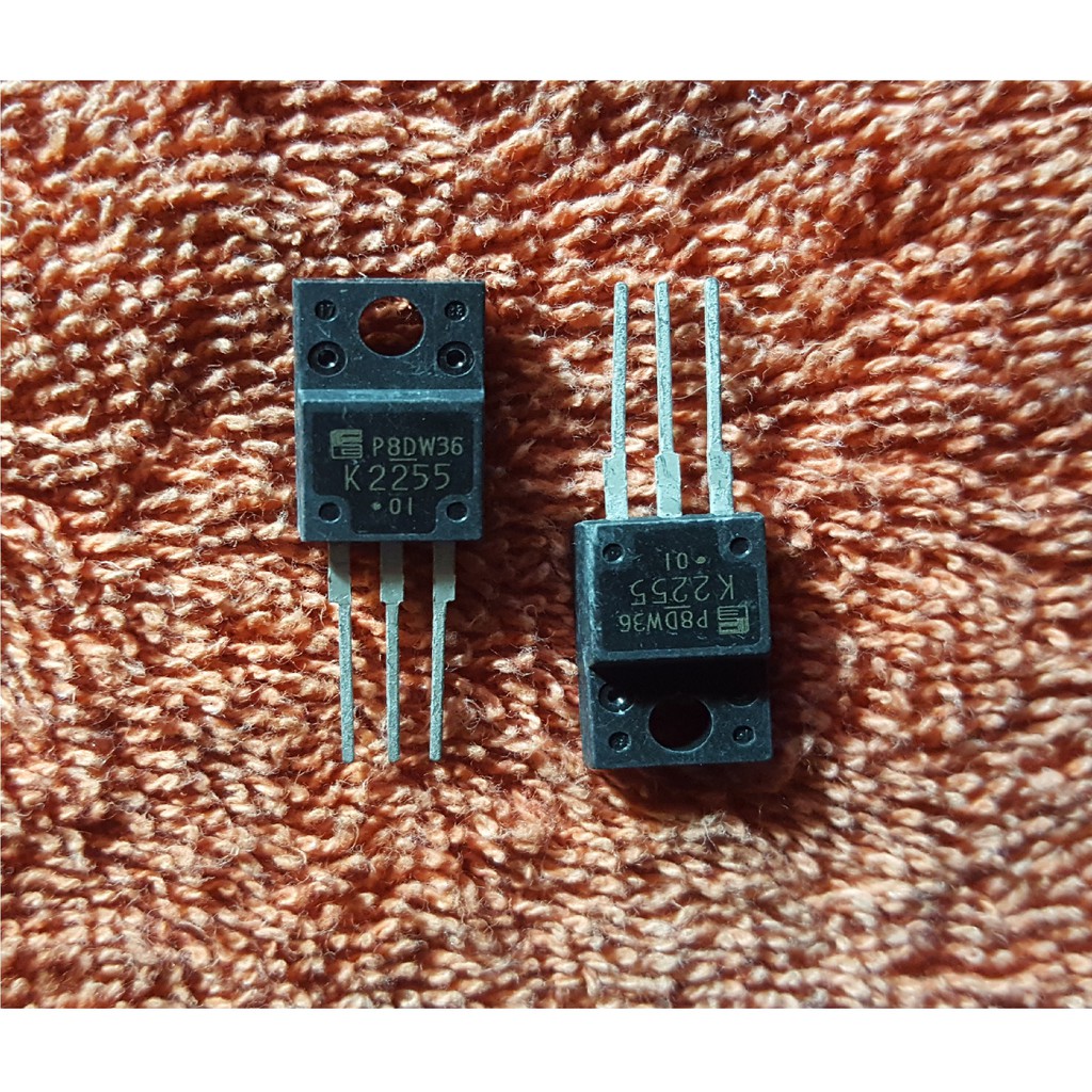 NEW ORIGINAL Free Shipping 2SK2255 K2255 TO-220F 18A 250V N-chan Mantafffff
