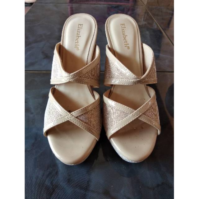 Sepatu Pesta Elizabeth