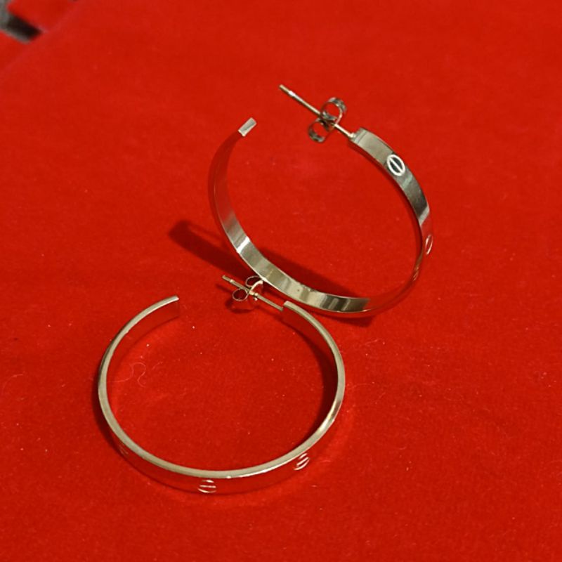 Anting Titanium Motif Bulat CARTI..*Untuk Wanita