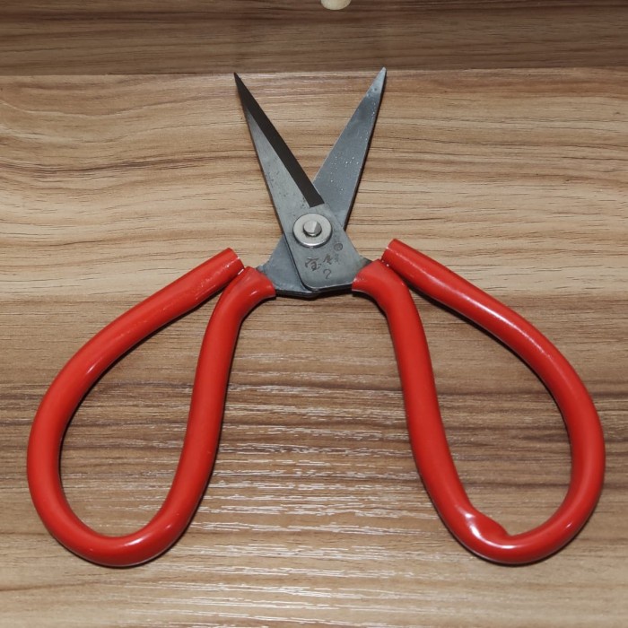 

kertas-pemotong- gunting kodok - tailoring scissors 7" - 180mm -pemotong-kertas.