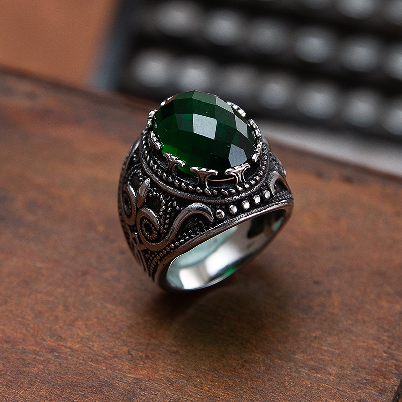 Cincin Zircon Emerald Gaya Retro Untuk Pria Dan Wanita