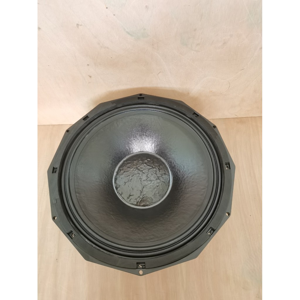 1 buah Box speaker 15 Inch Subwoofer Aktif Isi PD 154 Dengan Kit 8610S . harga untuk 1 box