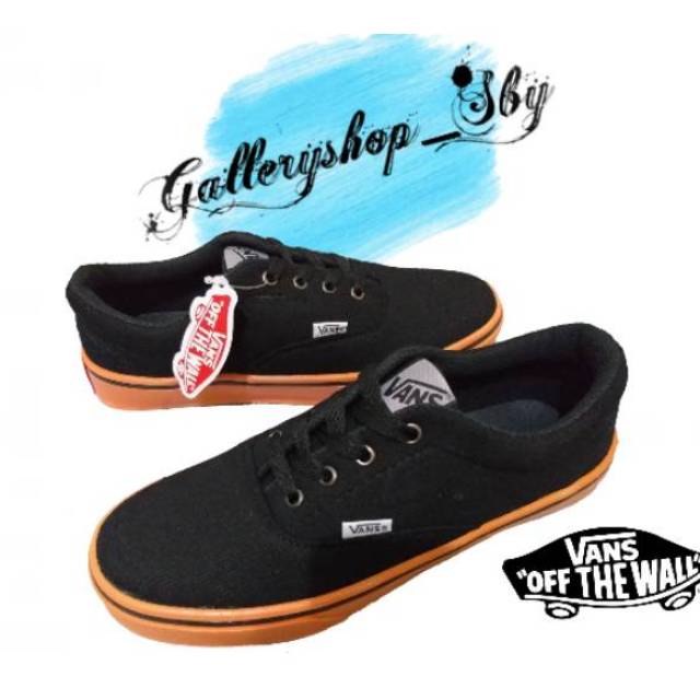 sepatu vans authentic black gum