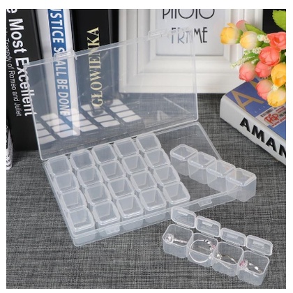 Tempat aksesoris kuku nailart charm 28 pcs box storage accesories Produk Good Quality