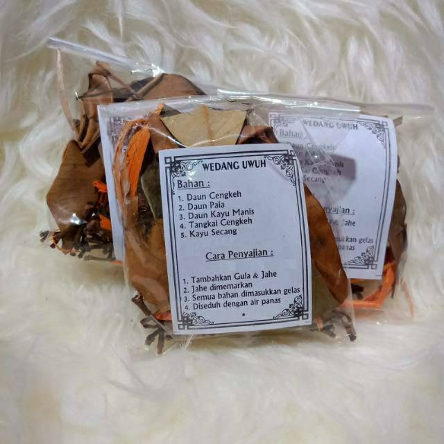 

Wedang Uwuh Tanpa Gula (uwuh, kapulaga, sereh, jahe kering)
