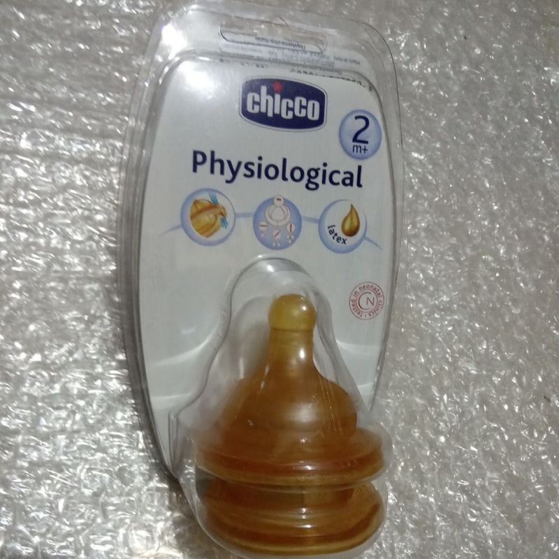 Chicco Dot Latex Physiological 2m+ isi 2pcs