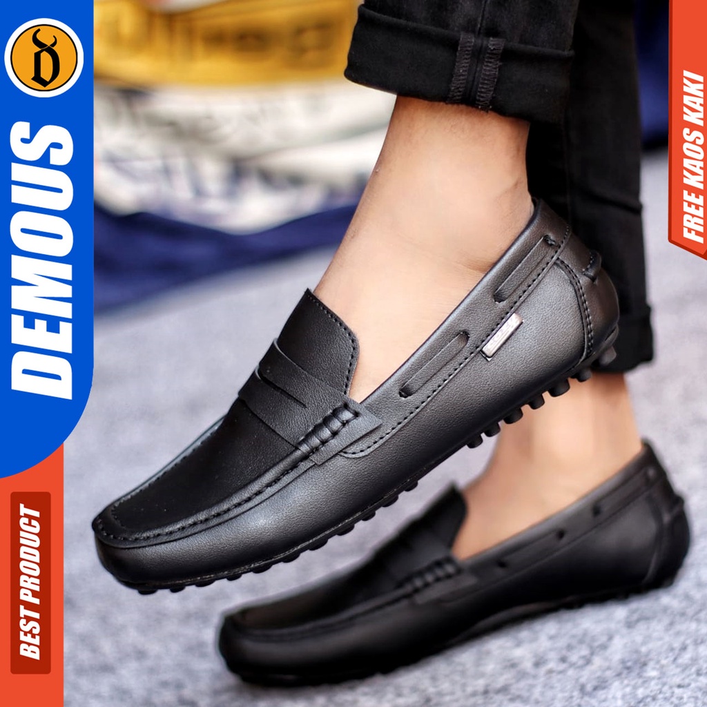 Sepatu Slip on Pria Santai Casual Formal Kulit Syntetic Kerja Kantor Kuliah Kondangan Hitam Keren Terbaru