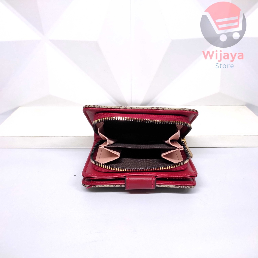 Dompet Wanita Import Menghadirkan Trend Baru dalam Gaya dan Fungsionalitas