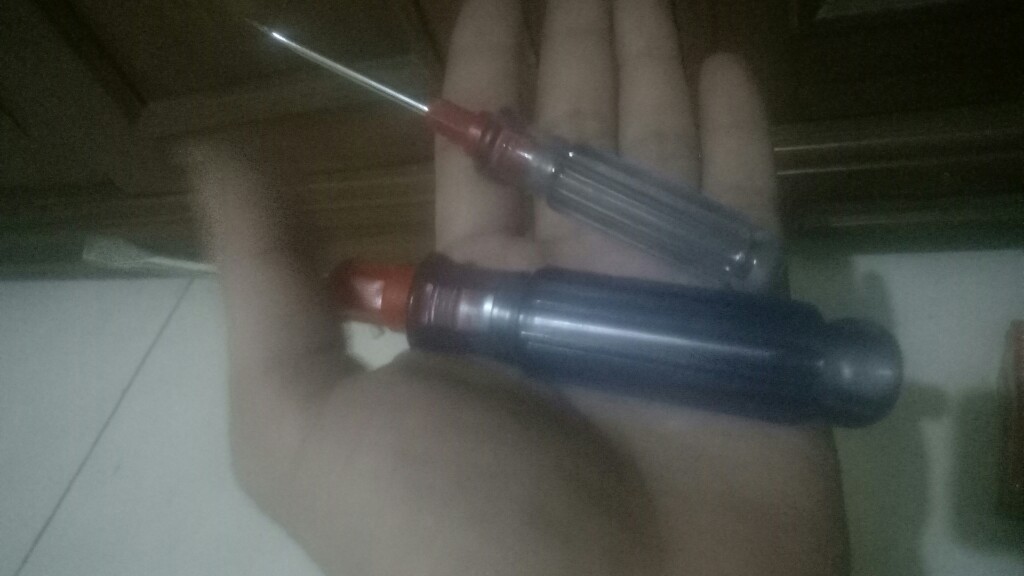 Obeng Kecil 2 Mata Bolak Balik Mata - Dan + Ukuran Kecil
