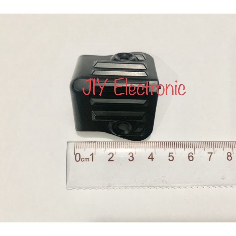 Siku Sudut Box Speaker Plastik Kecil