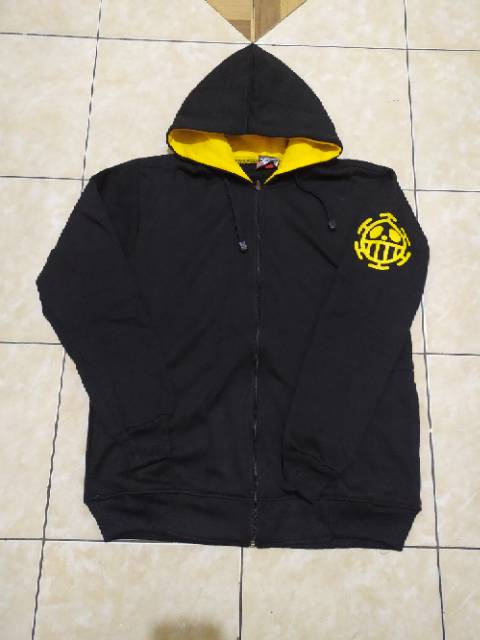 Jaket trafalgar law hitam kuning