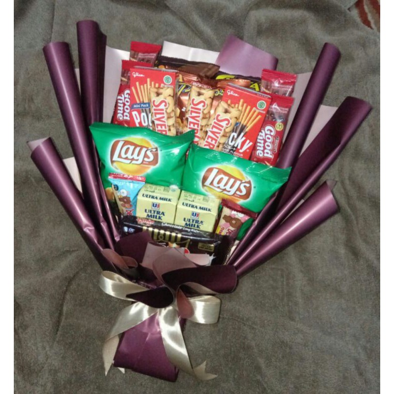 

READY BUCKET SNACK,BUCKET WISUDA,BUCKET VALENTINE,KADO ULANG TAHUN