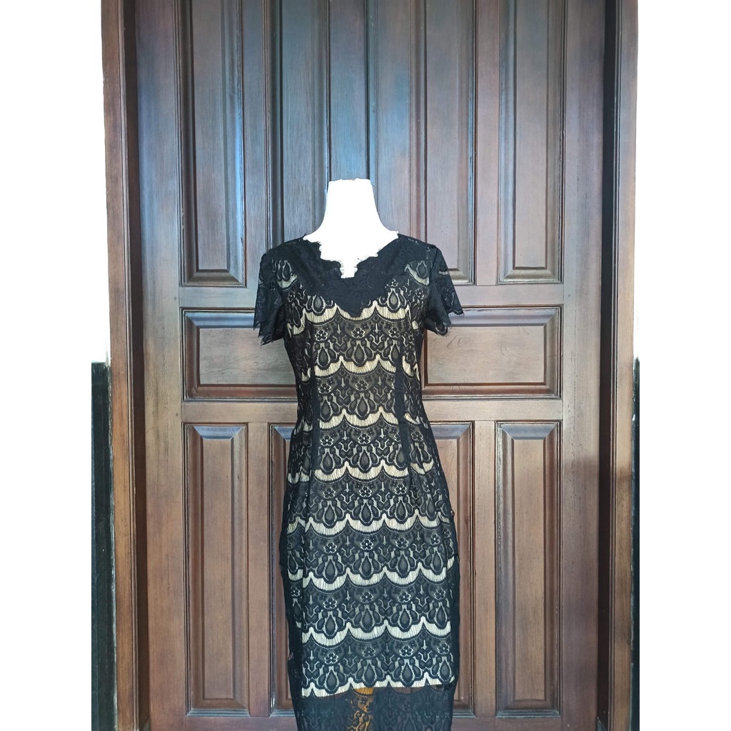 preloved dress brokat hitam