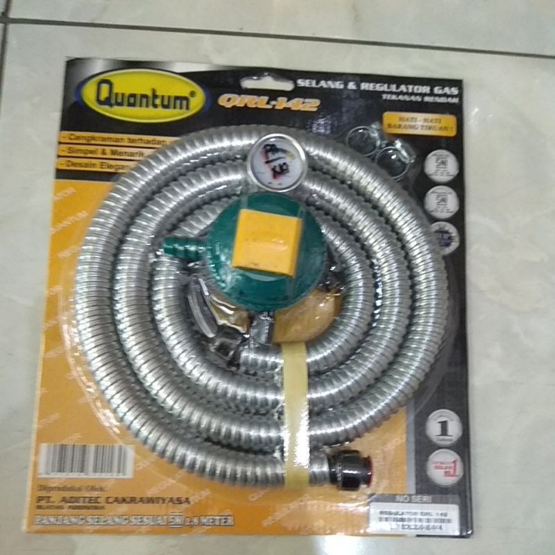 Selang Paket Quantum / Selang &amp; regulator gas