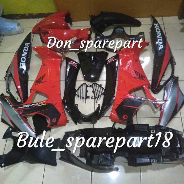 Honda supra X 125 cover full body 1 motor plus striping thn 2006