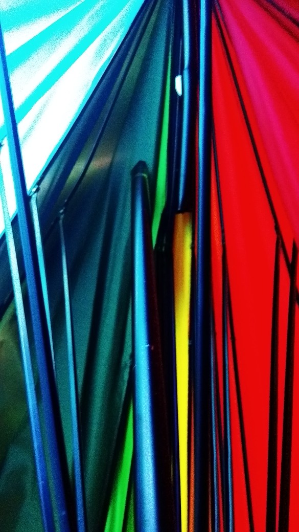 Payung Warna Warni Pelangi Jumbo