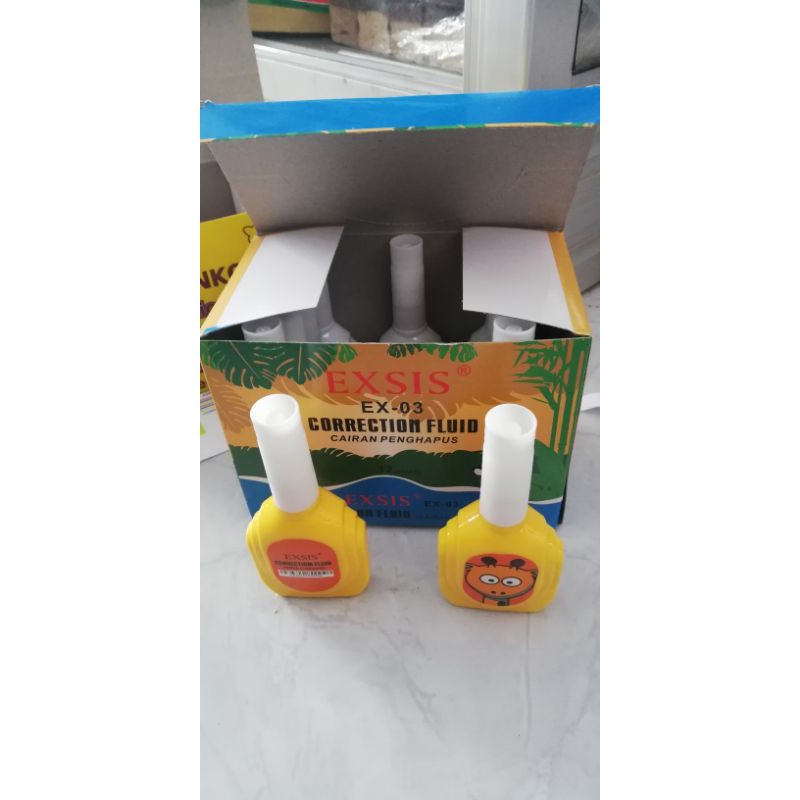 

Tipe-X Tip-ex Stipo Cair Correction Fluid EKSIS JK 101A JK-101A(Acb Berkah Stationery)